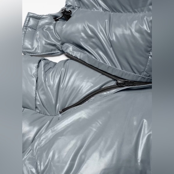 Aritzia Super Puff Shorty - Picture 15 of 15